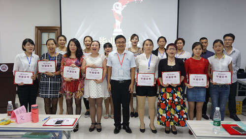 精彩不間斷！富軒商學(xué)院導(dǎo)購培訓(xùn)班第三天迎來收獲時(shí)刻！
